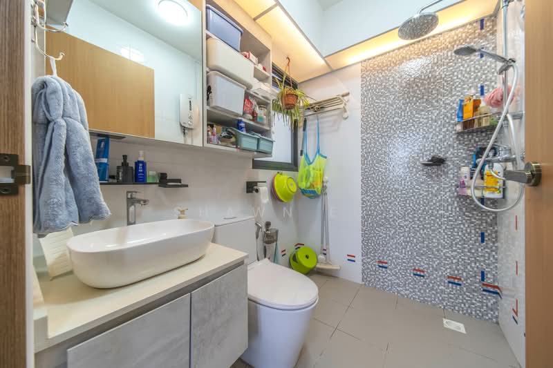 104A Bidadari Park Drive HDB Flat For Sale at S$ 860,000 | PropertyGuru Singapore - Bathroom
