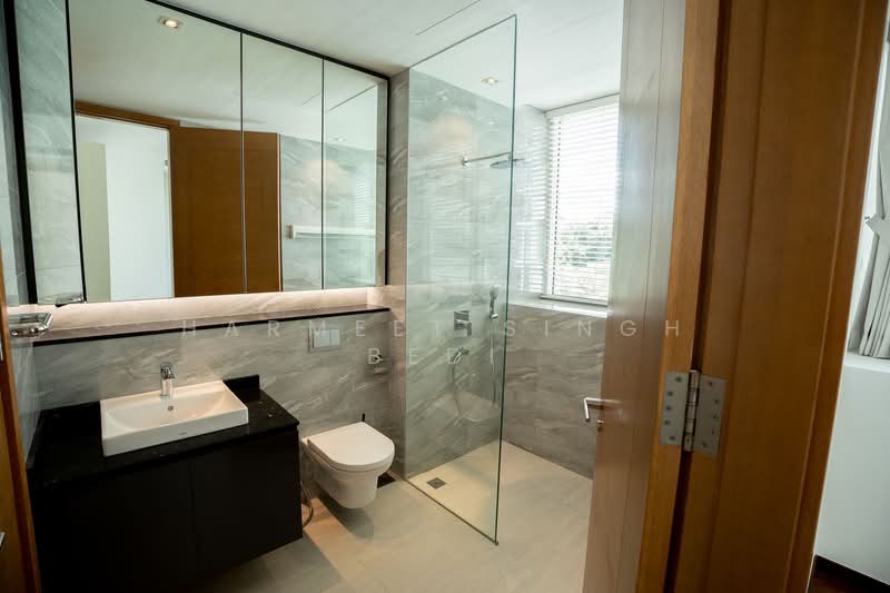 Grange Residences Condominium For Sale at S$ 8,500,000 | PropertyGuru Singapore - Bathroom