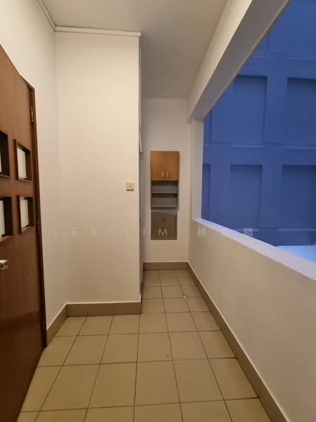 River Place Condominium For Sale at S$ 4,220,831 | PropertyGuru Singapore - Corridor