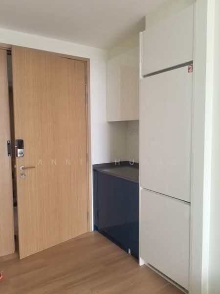 High Park Residences Condominium For Sale at S$ 1,280,000 | PropertyGuru Singapore - Entrance