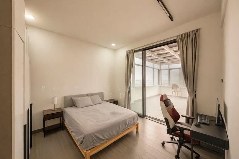 Daisy Avenue Terraced House For Sale at S$ 4,700,000 | PropertyGuru Singapore - Bedroom