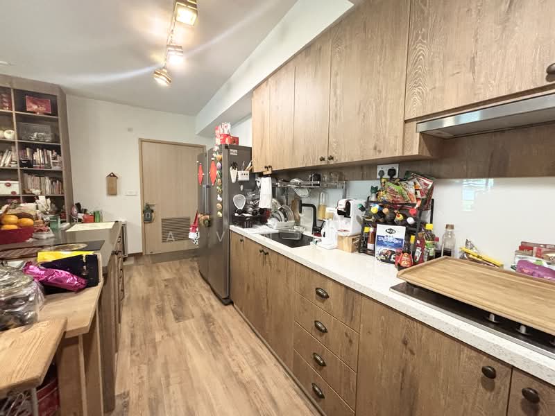 Forestville Executive Condominium For Sale at S$ 1,999,999 | PropertyGuru Singapore - Kitchen