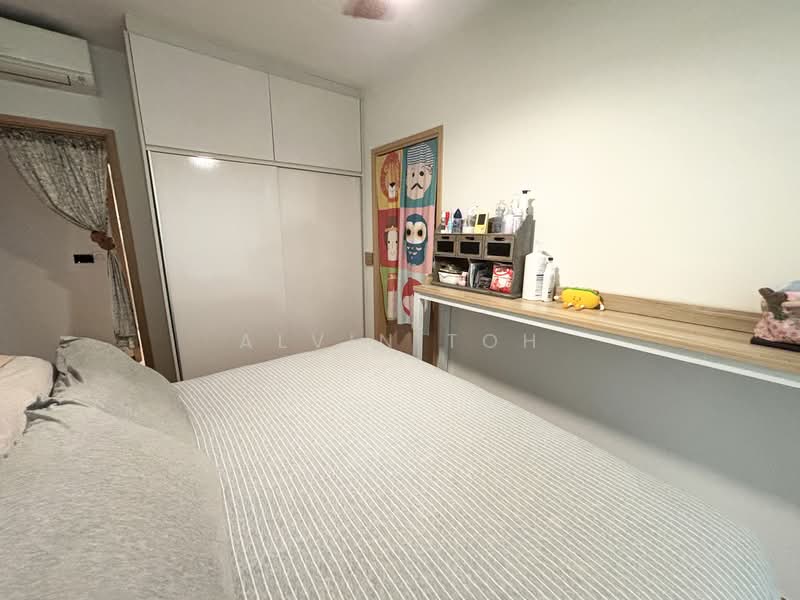 Forestville Executive Condominium For Sale at S$ 1,999,999 | PropertyGuru Singapore - Bedroom