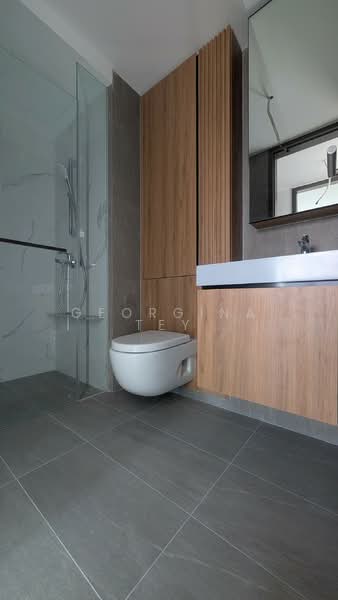 AMO Residence Condominium For Sale at S$ 1,770,000 | PropertyGuru Singapore - Bathroom
