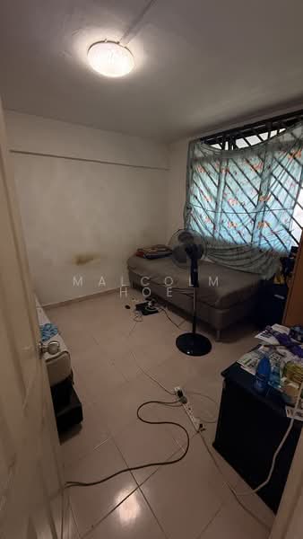 338 Bukit Batok Street 34 HDB Flat For Sale at S$ 500,000 | PropertyGuru Singapore - Bedroom
