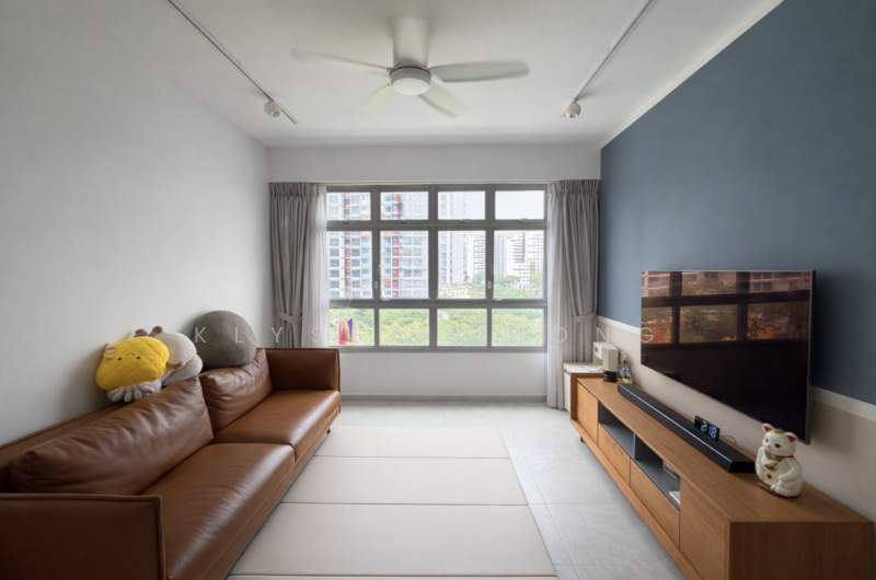 614A Tampines North Drive 1 HDB Flat For Sale at S$ 795,000 | PropertyGuru Singapore - Living Room