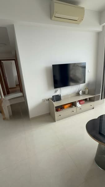 Rivercove Residences EC, 20 Anchorvale Ln, 3 Bedrooms, 958 sqft, Condominium For Rent, by Robert Ng, 500063225 - Living Room - PropertyGuru.com.sg