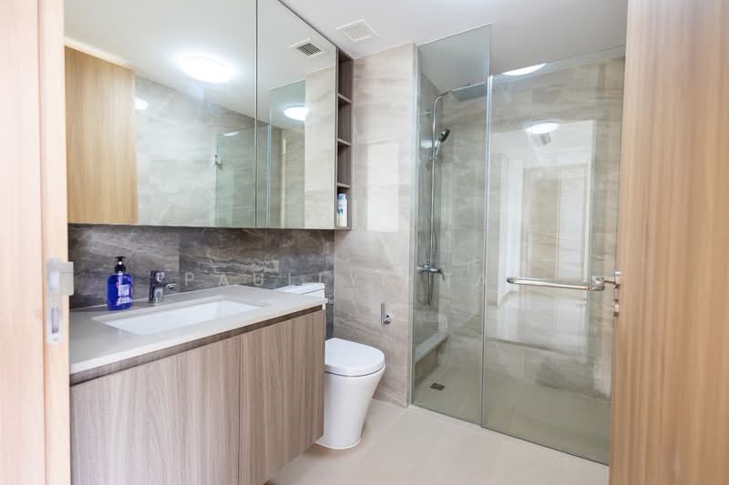 The Botany at Dairy Farm, 3 Dairy Farm Walk, 2 Bedrooms, 603 sqft, Condominium For Sale, by Paullyn Tay, 500063232 - Bathroom - PropertyGuru.com.sg