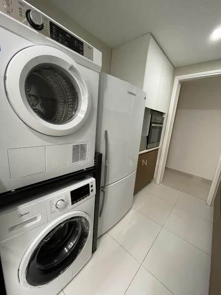 Miltonia Residences, 538 Miltonia Close, Room Rental, 160 sqft, Condominium For Rent, by Nigel Eng, 500063251 - Kitchen - PropertyGuru.com.sg