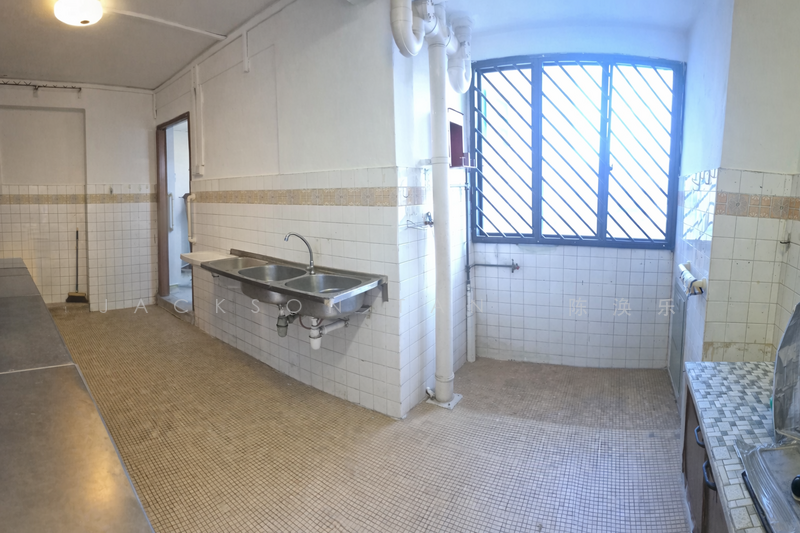 87 Zion Road HDB Flat For Sale at S$ 999,997 | PropertyGuru Singapore - Kitchen