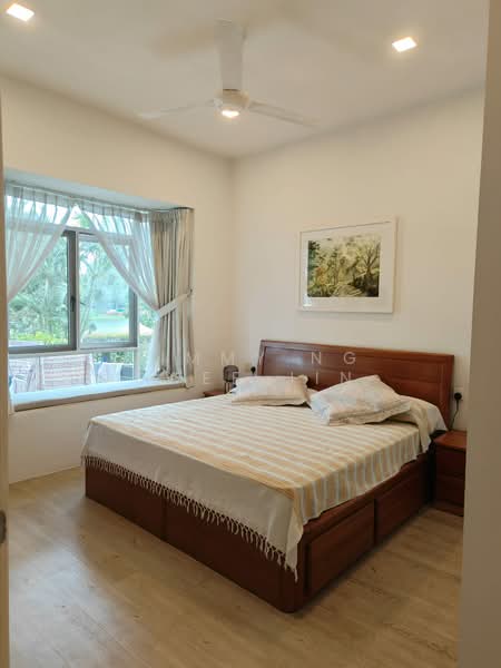 Costa Rhu Condominium For Sale at S$ 5,388,888 | PropertyGuru Singapore - Bedroom 3