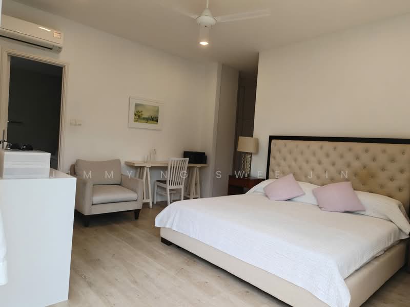 Costa Rhu Condominium For Sale at S$ 5,388,888 | PropertyGuru Singapore - master bedroom Bedroom