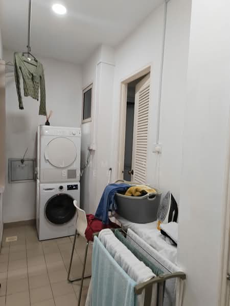 Costa Rhu Condominium For Sale at S$ 5,388,888 | PropertyGuru Singapore - back yard - wash area, maid room & back