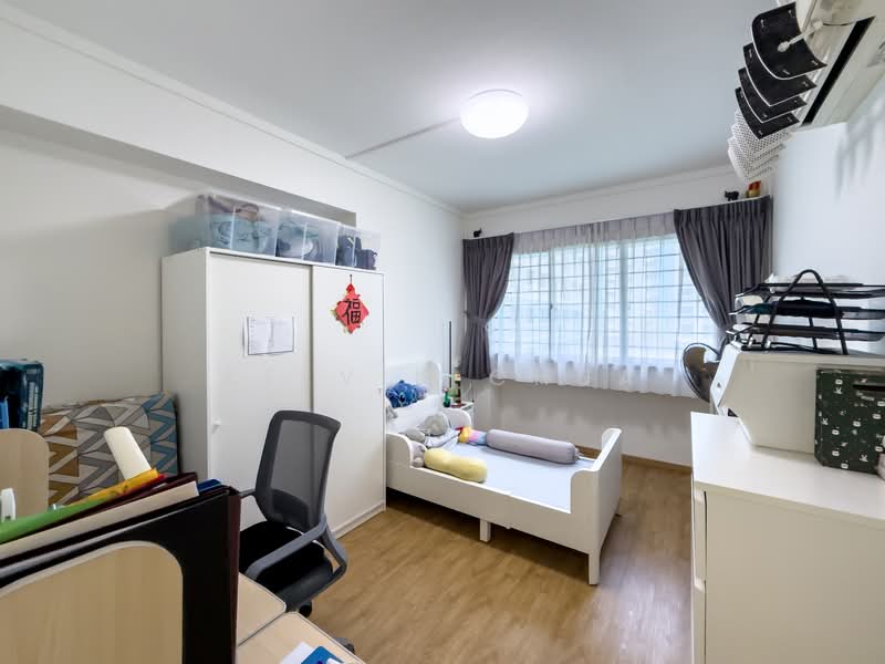 345 Kang Ching Road HDB Flat For Sale at S$ 660,000 | PropertyGuru Singapore - Bedroom