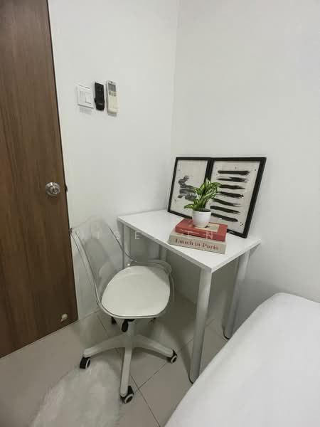 One-North Residences, 7 One-North Gateway, Room Rental, 150 sqft, Apartment For Rent, by Nigel Eng, 500063267 - Study - PropertyGuru.com.sg