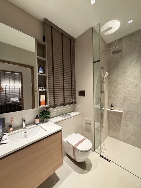 The Sen Condominium For Sale at S$ 2,593,000 | PropertyGuru Singapore - Bathroom