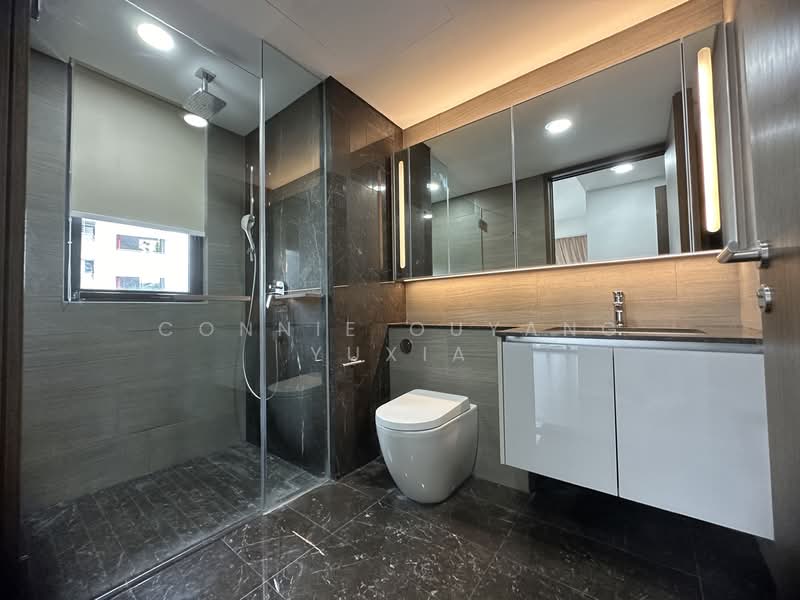 Parc Esta, 822 Sims Avenue, 4 Bedrooms, 1,001 sqft, Condominium For Rent, by Connie Ouyang Yuxia, 500063287 - Bathroom - PropertyGuru.com.sg