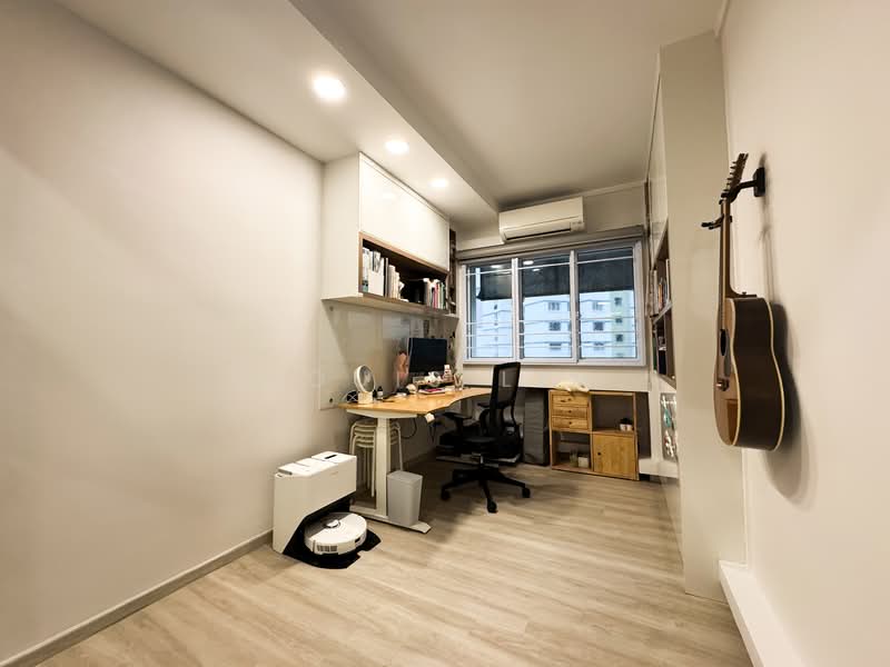 172 Gangsa Road HDB Flat For Sale at S$ 948,000 | PropertyGuru Singapore - Study