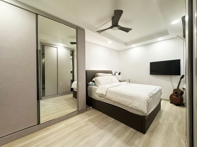 172 Gangsa Road HDB Flat For Sale at S$ 928,000 | PropertyGuru Singapore - Bedroom