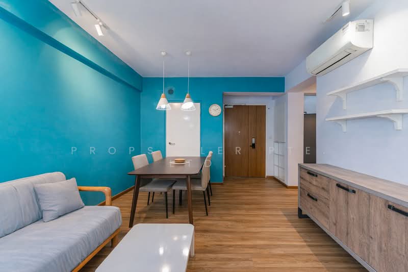 605B Tampines Street 61 HDB Flat For Sale at S$ 580,000 | PropertyGuru Singapore - Living Room