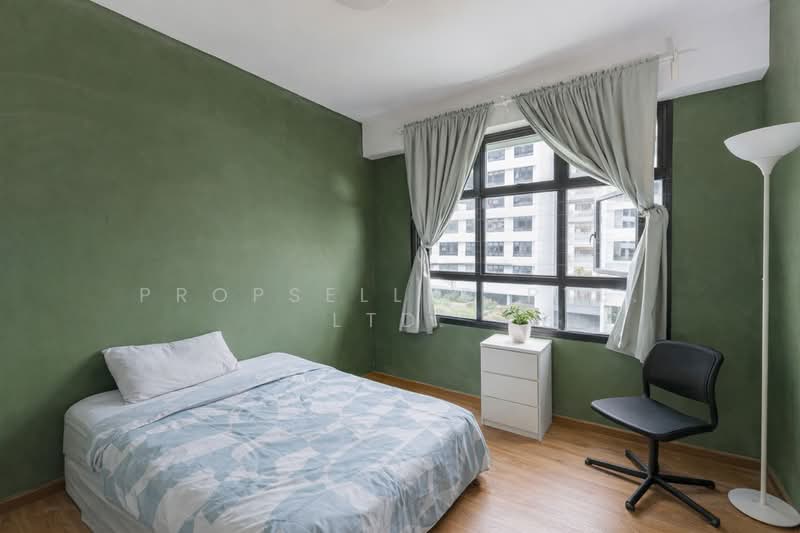 605B Tampines Street 61 HDB Flat For Sale at S$ 580,000 | PropertyGuru Singapore - Bedroom
