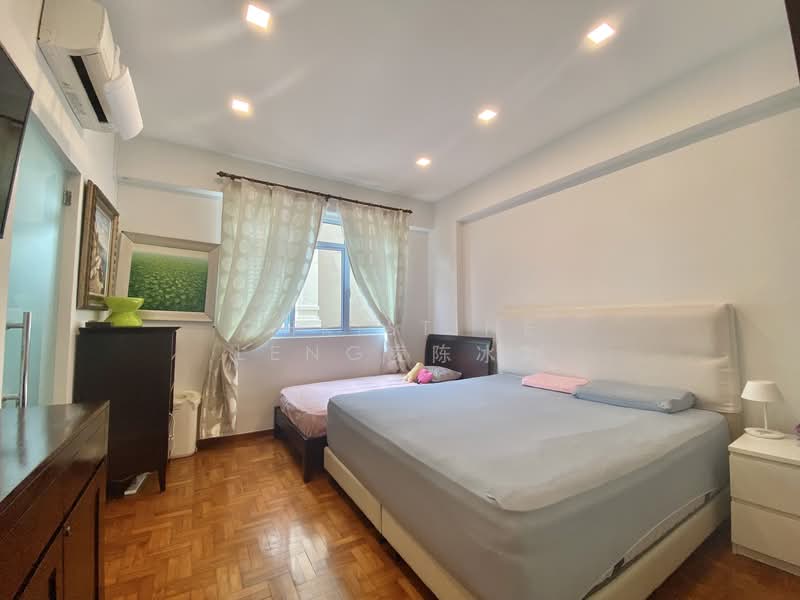 Symphony Heights, 33 Hume Avenue, 2 Bedrooms, 990 sqft, Condominium For Rent, by Christine Leng凌陈冰如, 500063330 - Bedroom - PropertyGuru.com.sg