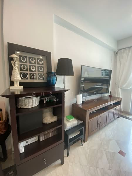 Symphony Heights, 33 Hume Avenue, 2 Bedrooms, 990 sqft, Condominium For Rent, by Christine Leng凌陈冰如, 500063330 - Living Room - PropertyGuru.com.sg