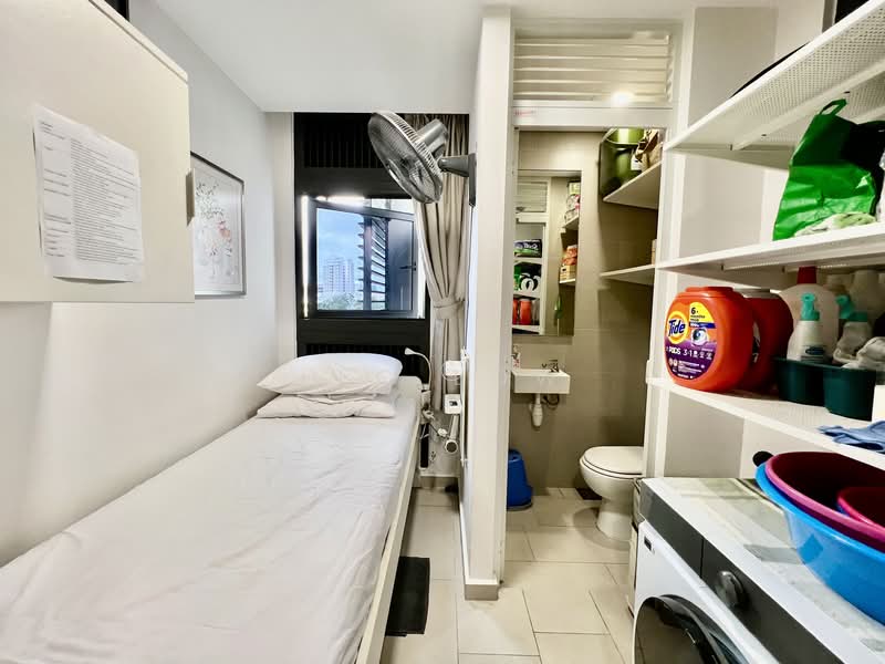 The Venue Residences and Shoppes, 14 Tai Thong Crescent, 3 Bedrooms, 1,130 sqft, Apartment For Rent, by Leo Low, 500063339 - Yard | Helper's Area - PropertyGuru.com.sg