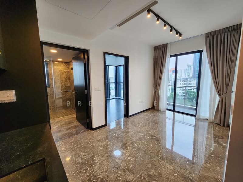120 Grange, 120 Grange Road, 2 Bedrooms, 678 sqft, Condominium For Rent, by Brenda Teo, 500063351 - Bathroom - PropertyGuru.com.sg