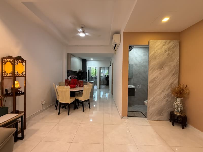 Thomson Garden Estate Terraced House For Sale at S$ 4,288,888 | PropertyGuru Singapore - Dining Room