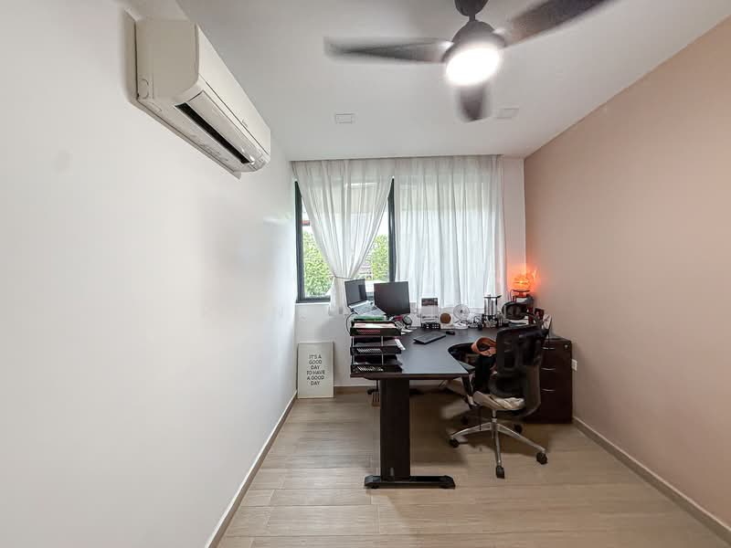 Thomson Garden Estate Terraced House For Sale at S$ 4,288,888 | PropertyGuru Singapore - Study