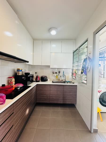 306A Punggol Place HDB Flat For Sale at S$ 818,000 | PropertyGuru Singapore - Kitchen