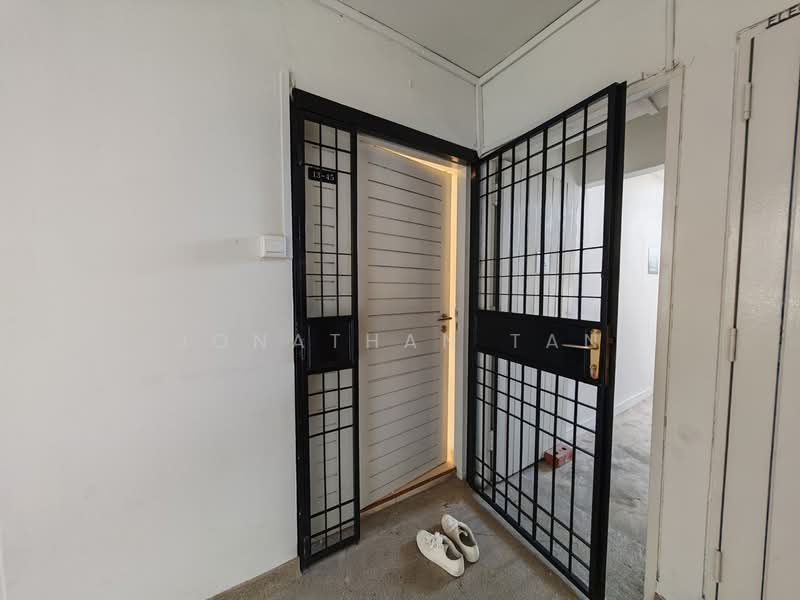 Chancery Court, 36A Dunearn Road, 2 Bedrooms, 926 sqft, Condominium For Rent, by Jonathan Tan, 500063364 - Entrance - PropertyGuru.com.sg