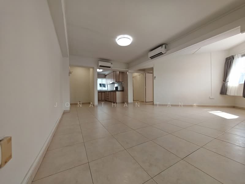 Chancery Court, 36A Dunearn Road, 2 Bedrooms, 926 sqft, Condominium For Rent, by Jonathan Tan, 500063364 - Living Room - PropertyGuru.com.sg