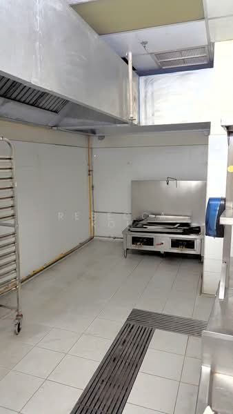 Food XChange @ Admiralty, 8A Admiralty Street, 5,576 sqft, Factory / Workshop (B2) For Rent, by Rebecca Koh, 500063369 - Kitchen - CommercialGuru.com.sg