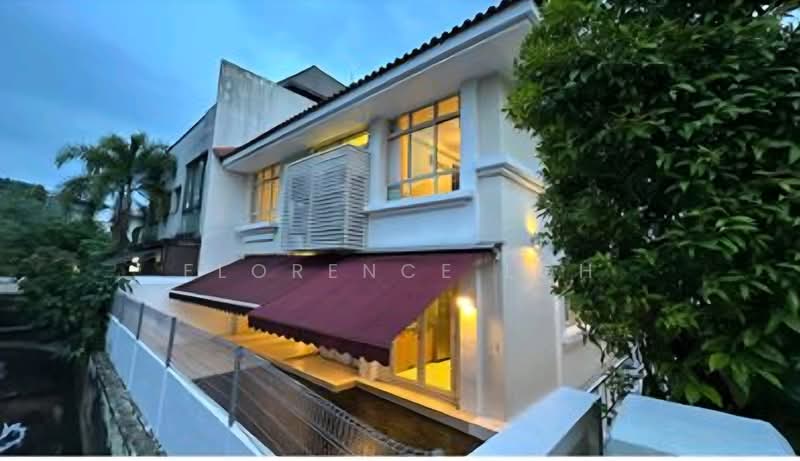 Bukit Timah / Hillcrest Road, , 5 Bedrooms, 2,831 sqft, Semi-Detached House For Rent, by Florence Loh, 500063371 - Exterior - PropertyGuru.com.sg