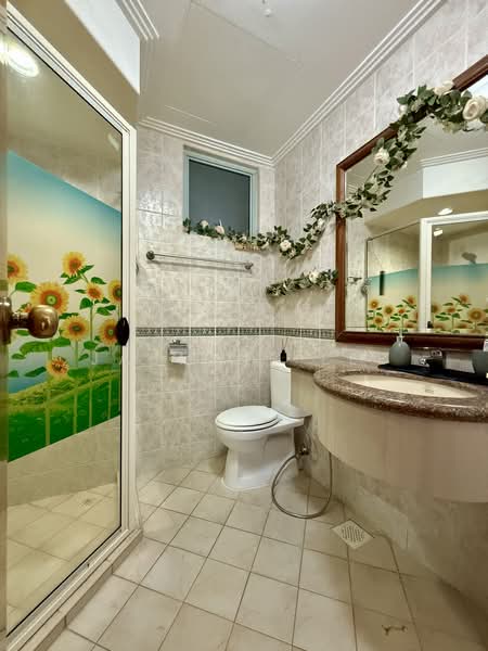 Guilin View, 20 Bukit Batok Street 52, Room Rental, 200 sqft, Condominium For Rent, by Jasmine Lee, 500063391 - Bathroom - PropertyGuru.com.sg