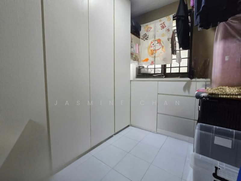 33 Marine Crescent HDB Flat For Sale at S$ 520,000 | PropertyGuru Singapore - Interior