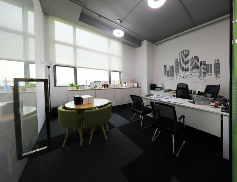 The Spire, 10 Bukit Batok Crescent, 1,701 sqft, Light Industrial (B1) For Rent, by Clive Foo, 500063407 - CEO Room - CommercialGuru.com.sg