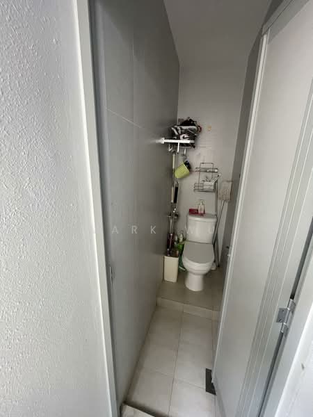 Dormer Park Condominium For Sale at S$ 3,750,000 | PropertyGuru Singapore - Bathroom