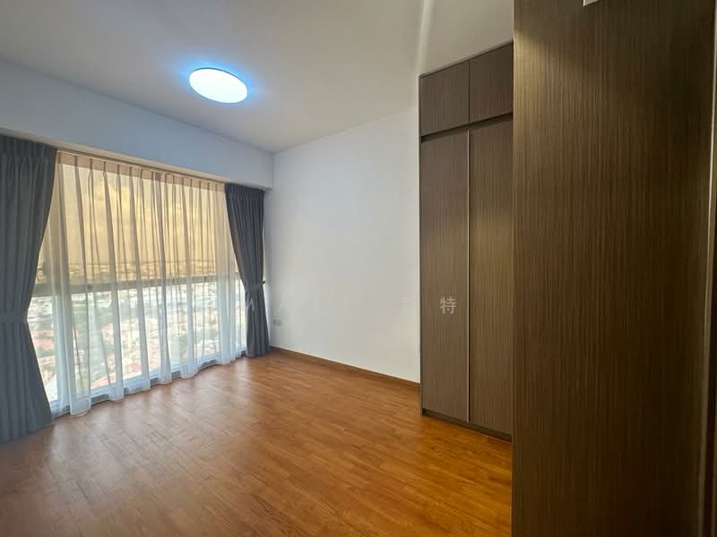Seaside Residences Condominium For Sale at S$ 2,200,000 | PropertyGuru Singapore - Bedroom