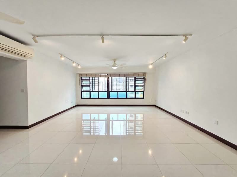 122A Punggol Edge, 122A Edgedale Plains, 3 Bedrooms, 1,205 sqft, HDB Flat For Sale, by Brian Chua, 500063442 - Living Room - PropertyGuru.com.sg