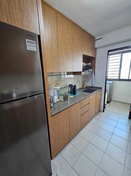 122A Punggol Edge, 122A Edgedale Plains, 3 Bedrooms, 1,205 sqft, HDB Flat For Sale, by Brian Chua, 500063442 - Kitchen - PropertyGuru.com.sg