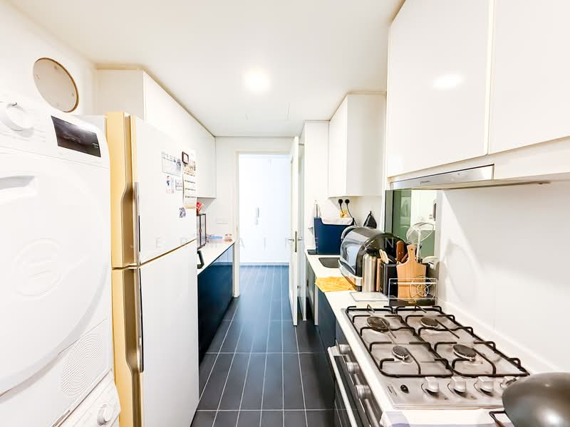 The Minton Condominium For Sale at S$ 1,600,000 | PropertyGuru Singapore - Kitchen