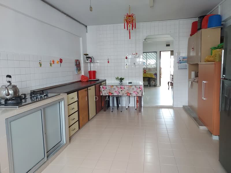 410 Pandan Gardens, 410 Pandan Gardens, Room Rental, 150 sqft, HDB Flat For Rent, by Aida Tay, 500063450 - Kitchen - PropertyGuru.com.sg