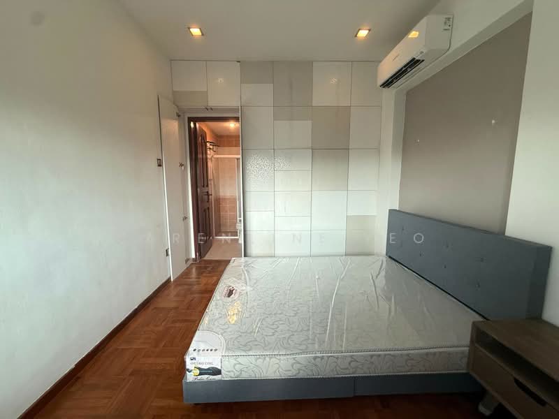 Freehold $13xx per sqft 4 Room 2250 sqft Penthouse near Ai Tong & 2 MRT Condominium For Sale at S$ 2,990,000 | PropertyGuru Singapore - Bedroom