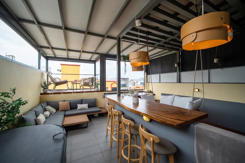 Centra Residence Apartment For Sale at S$ 1,400,000 | PropertyGuru Singapore - Roof Terrace