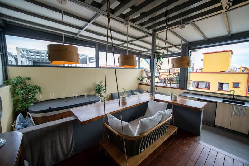 Centra Residence Apartment For Sale at S$ 1,400,000 | PropertyGuru Singapore - Roof Terrace