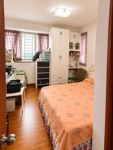 Rio Vista, 20 Upper Serangoon View, 3 Bedrooms, 1,238 sqft, Condominium For Sale, by Michelle Wong, 500063482 - Bedroom - PropertyGuru.com.sg