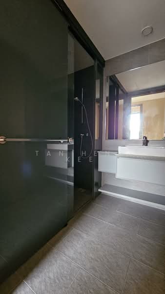 Kandis Residence Condominium For Sale at S$ 1,080,000 | PropertyGuru Singapore - Bathroom